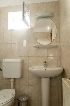Hotel Restaurant Victoria Bükreş